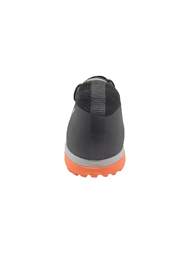 PUMA | Zapatillas de fútbol para hombre Future 8 Match TT Turf |