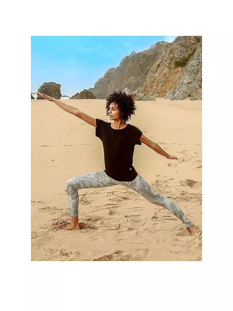 THE SPIRIT OF OM | Camiseta de yoga Jangama para mujer |