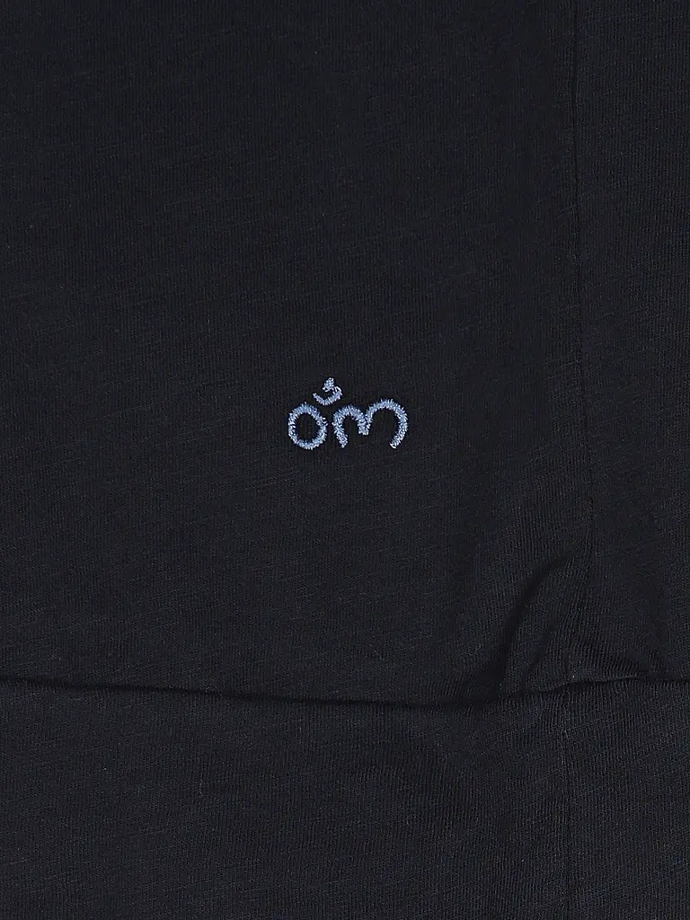THE SPIRIT OF OM | Yogashirt Priya para mujer | 