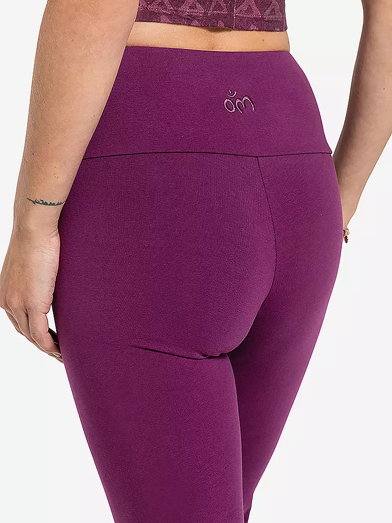 THE SPIRIT OF OM | Yogatight básico Satya Viola para mujer |