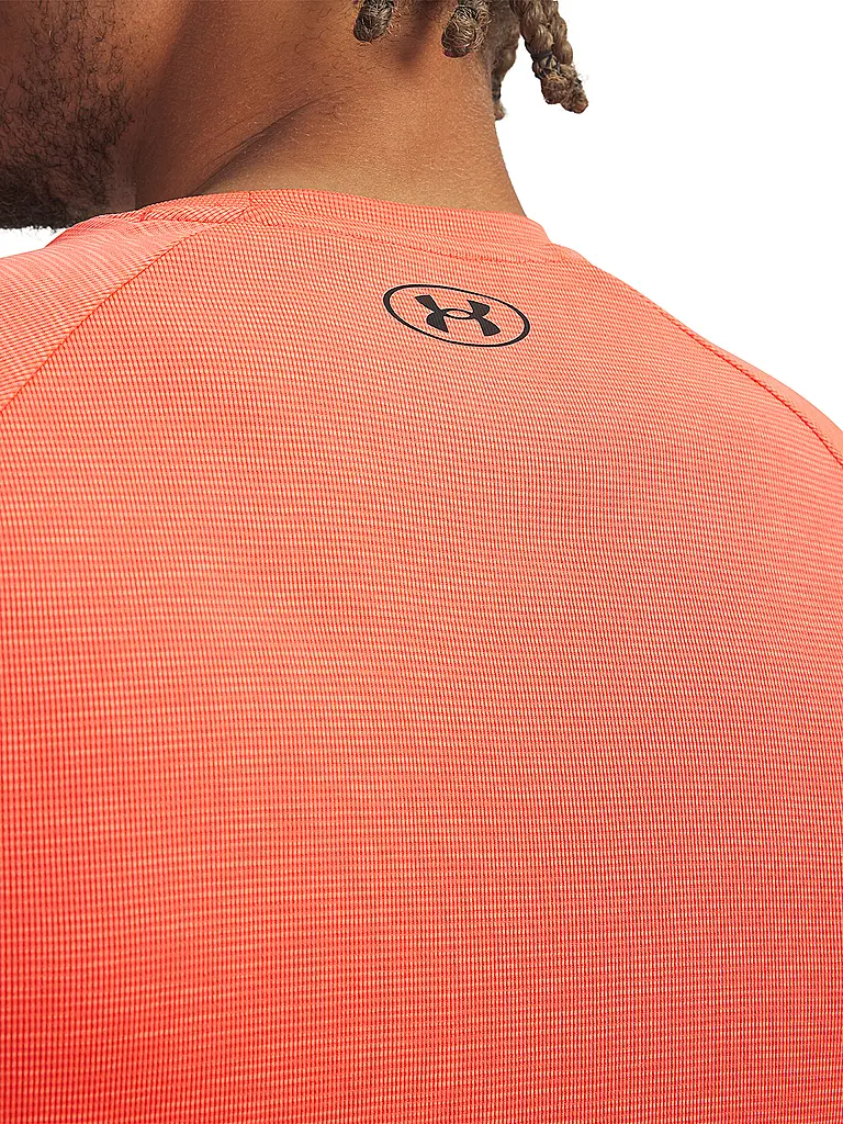 UNDER ARMOUR | Camiseta de fitness para hombre UA Tech™ Estructurada | Rojo