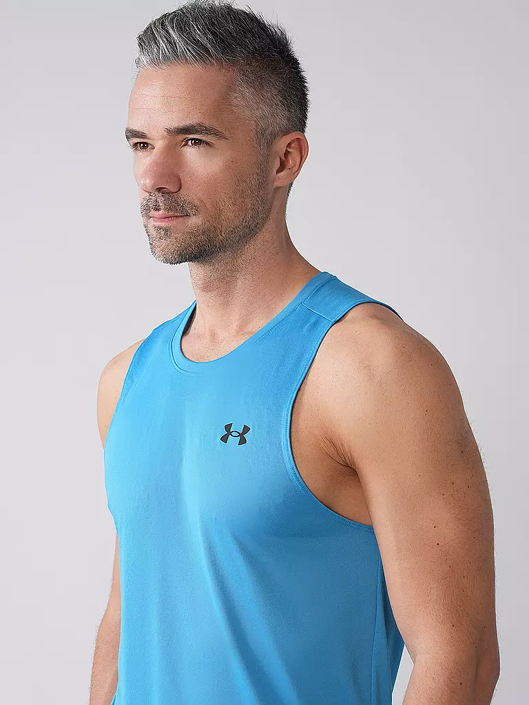 UNDER ARMOUR | Camiseta de fitness para hombre UA Tech™ |