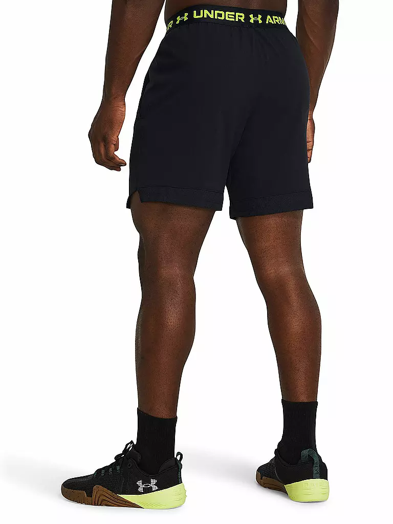 UNDER ARMOUR | Herren Fitnessshort UA Vanish 15cm | Negro