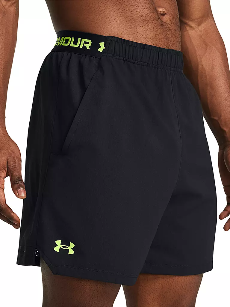 UNDER ARMOUR | Herren Fitnessshort UA Vanish 15cm | Negro