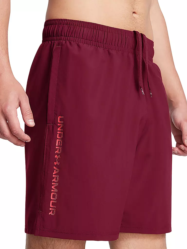 UNDER ARMOUR | Herren Short UA Woven Wordmark | Rojo oscuro